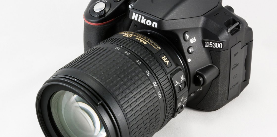 © Nikon